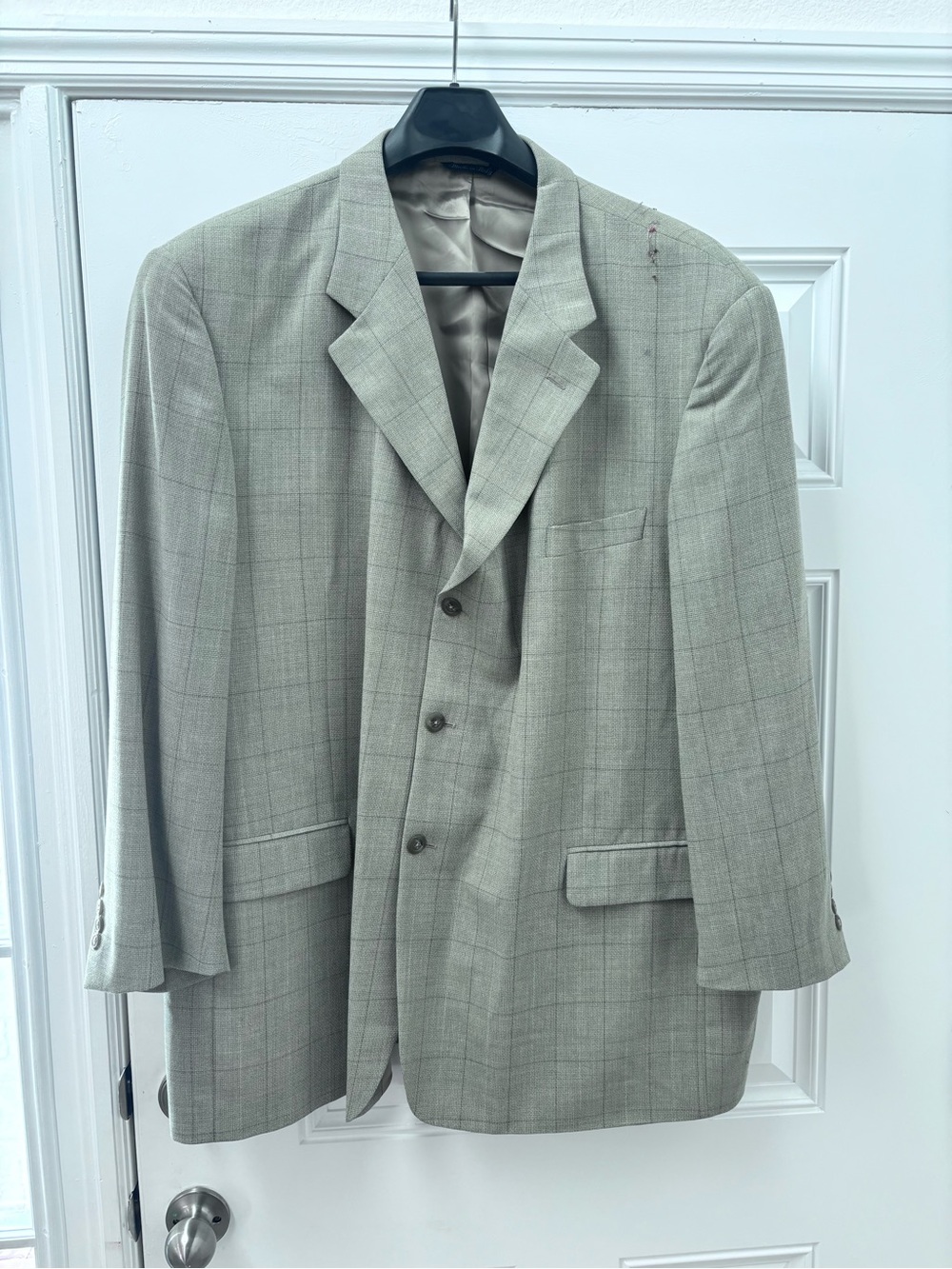Pronto Uomo Light Gray Windowpane Three-Button Suit Jacket